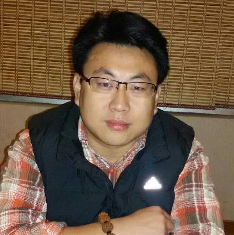 35岁左右男人照片,普通男人30岁照片 35岁离异男征婚照片(id:89601328)_山东济南征婚交友