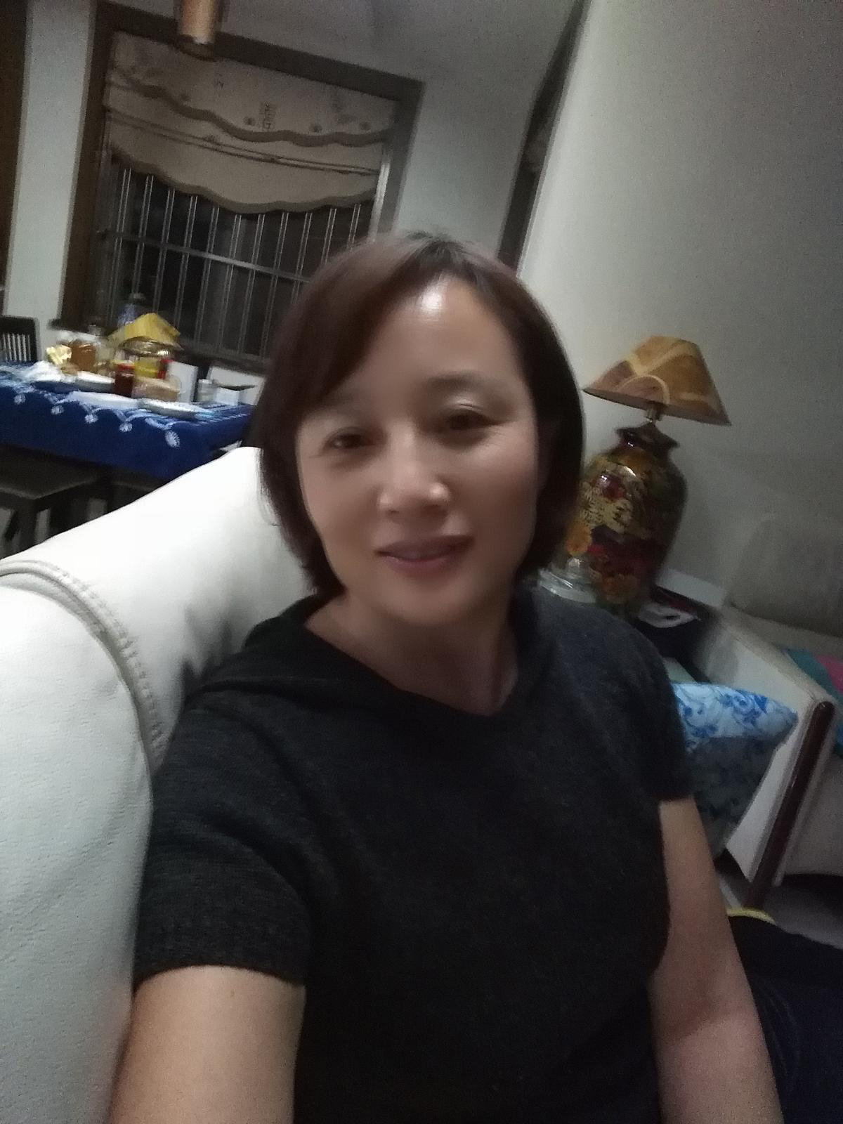 50岁离异女征婚照片(id:90234282)_广西南宁征婚交友