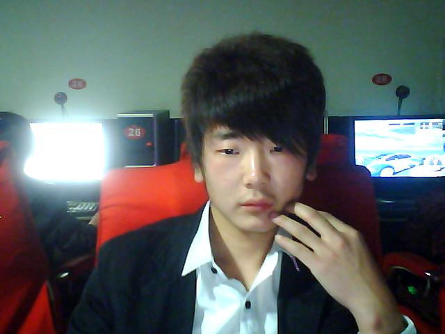 刘佳