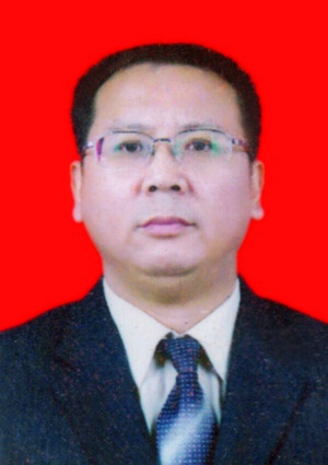 中年男