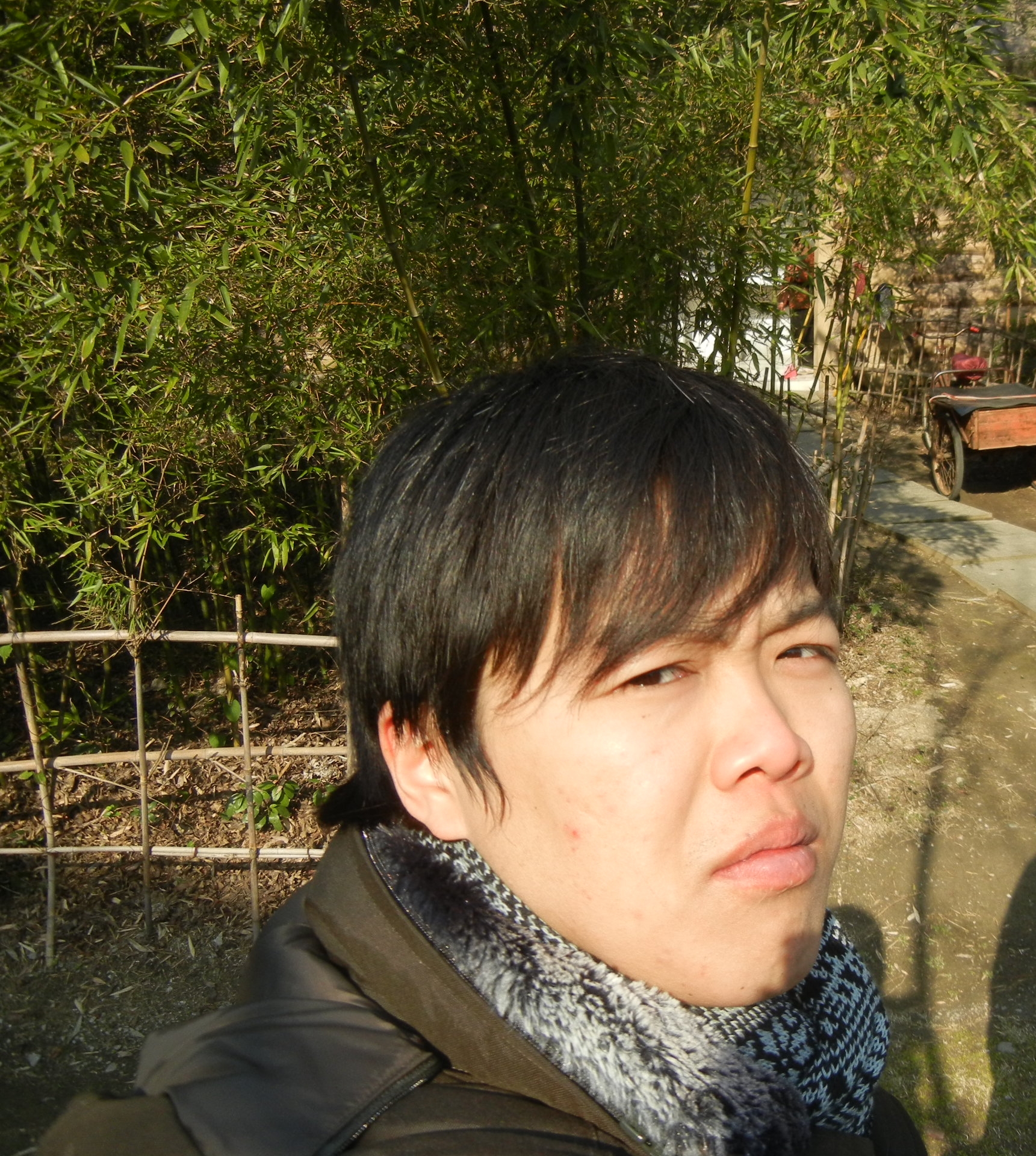 點(diǎn)根菸抽寂寞