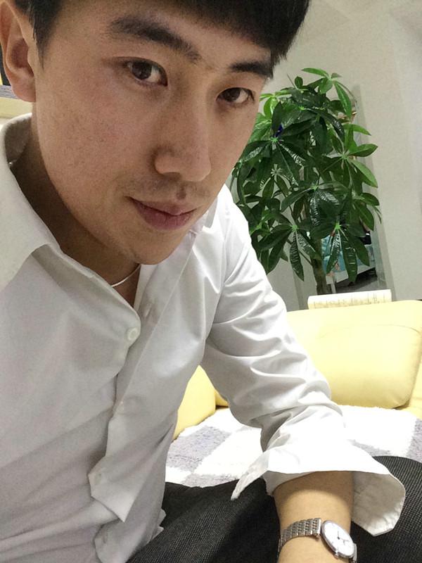 叩叩嗖清澈王車車