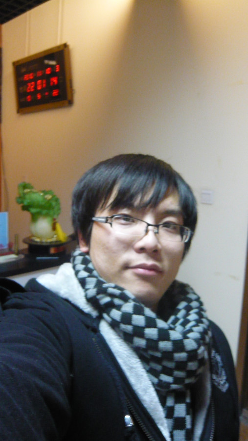 爱丽丝白兔先生