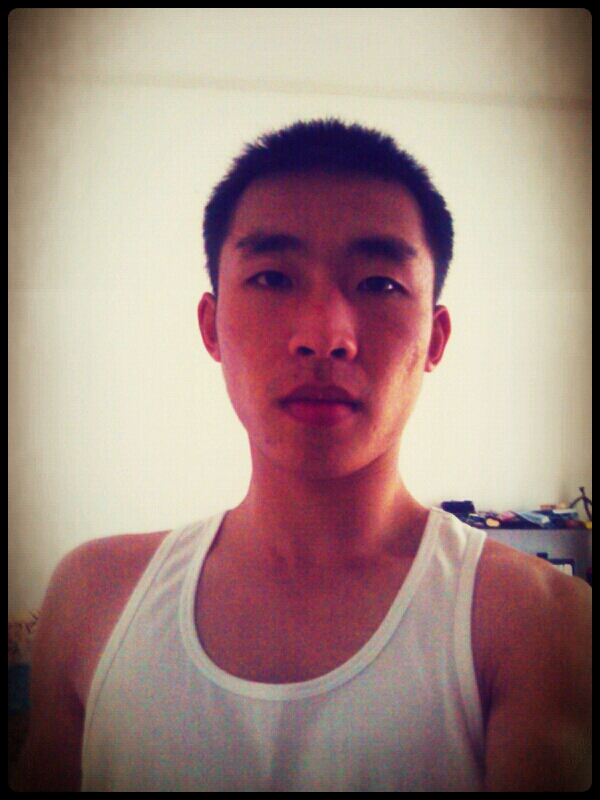 小強(qiáng)跳進(jìn)海