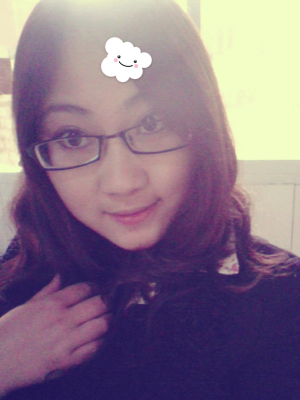 一個(gè)幼稚的女人