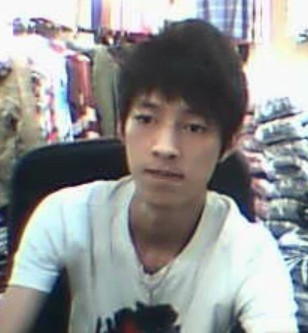 划过天空的板砖