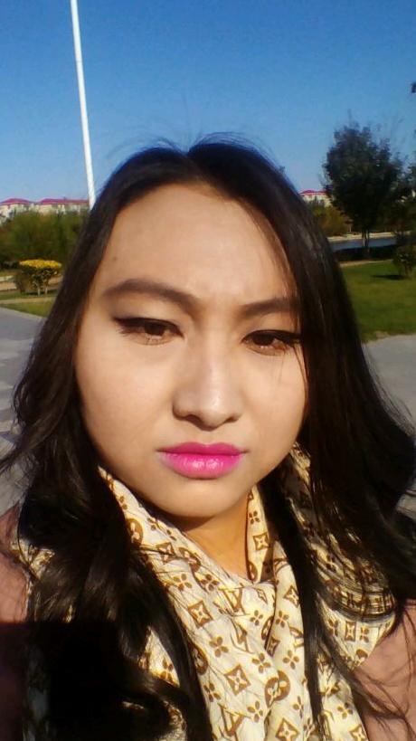 美丽的黑胖女人