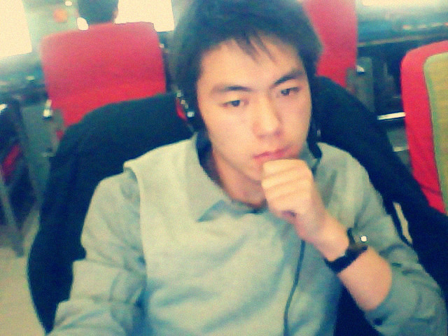 ╲ヽChow、Hung╮