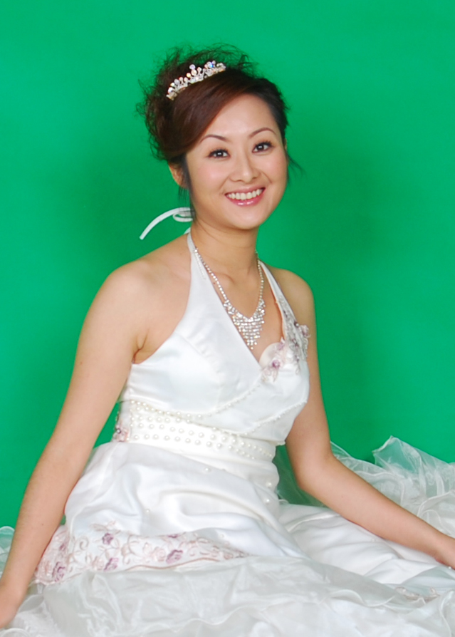 把蘋(píng)果咬哭