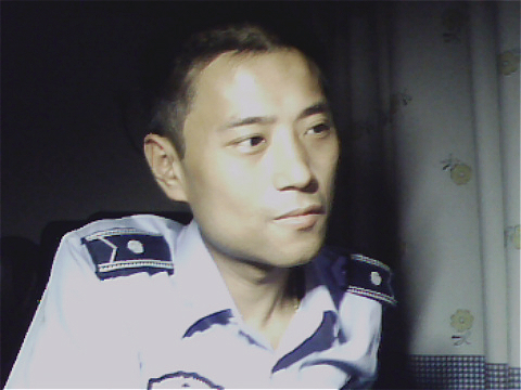 侞淉、岢苡噯