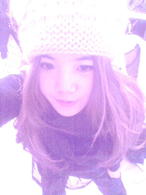 躲在角落看幸福