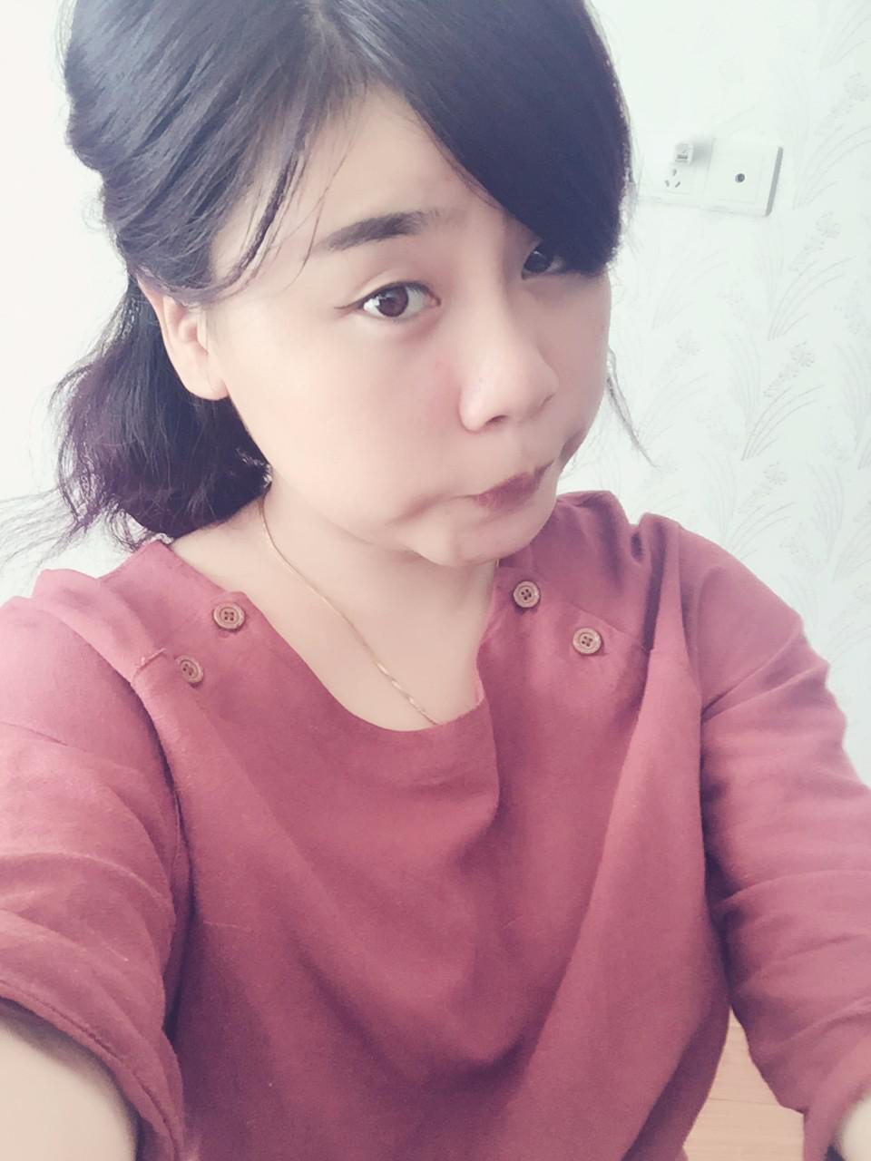 阳光明媚