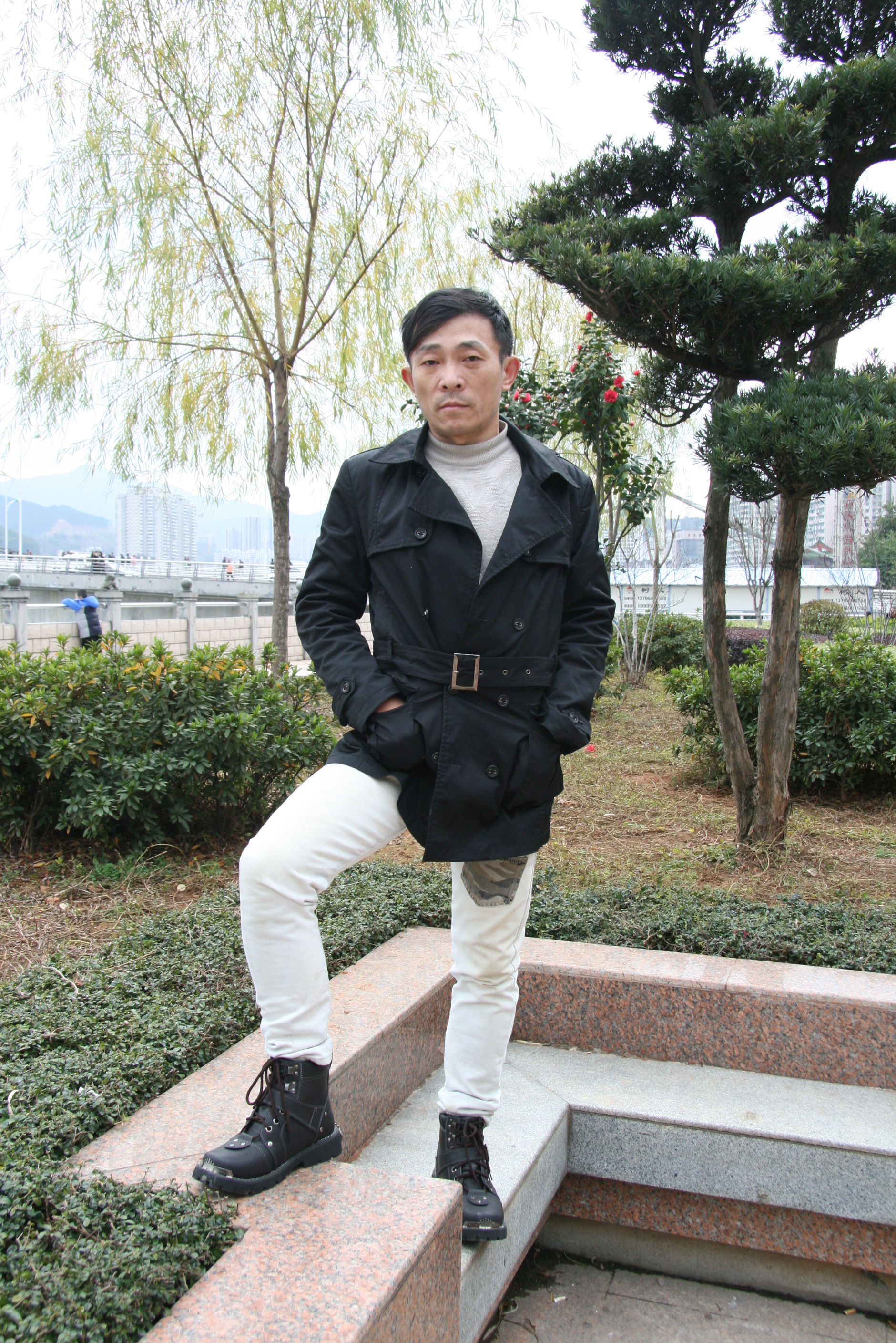 孤独我漫步奈何桥