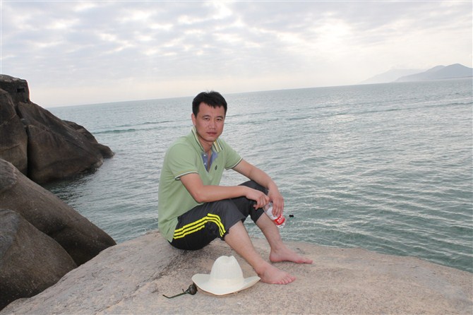 莫待无花空折枝