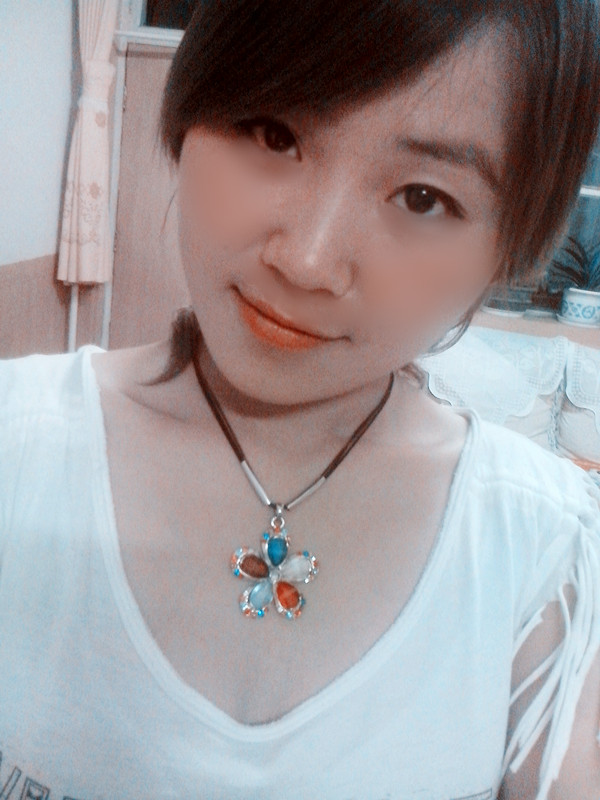 丶自己笑給自己看