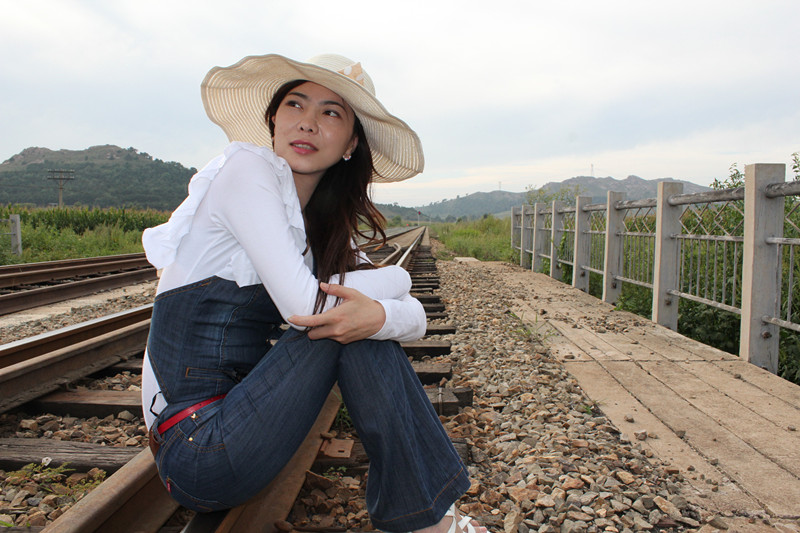 芳草悠悠花草香