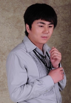 風(fēng)起時(shí)花落