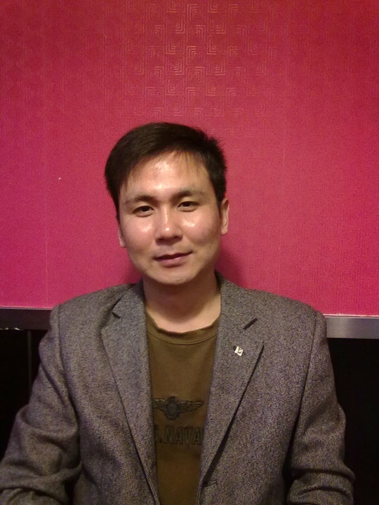 陽光照在我肩上