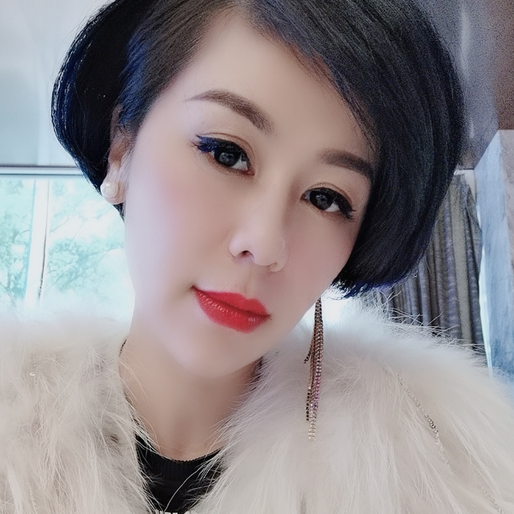 铿锵玫瑰