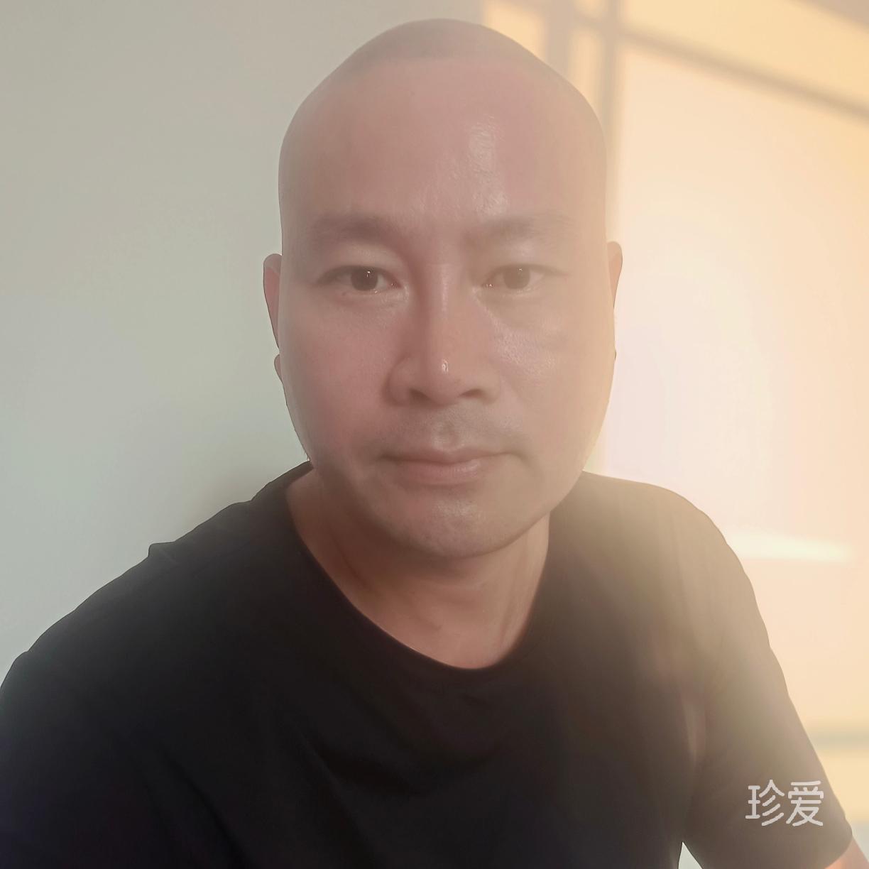 肩承星河