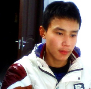 微笑、掩饰久了也会累