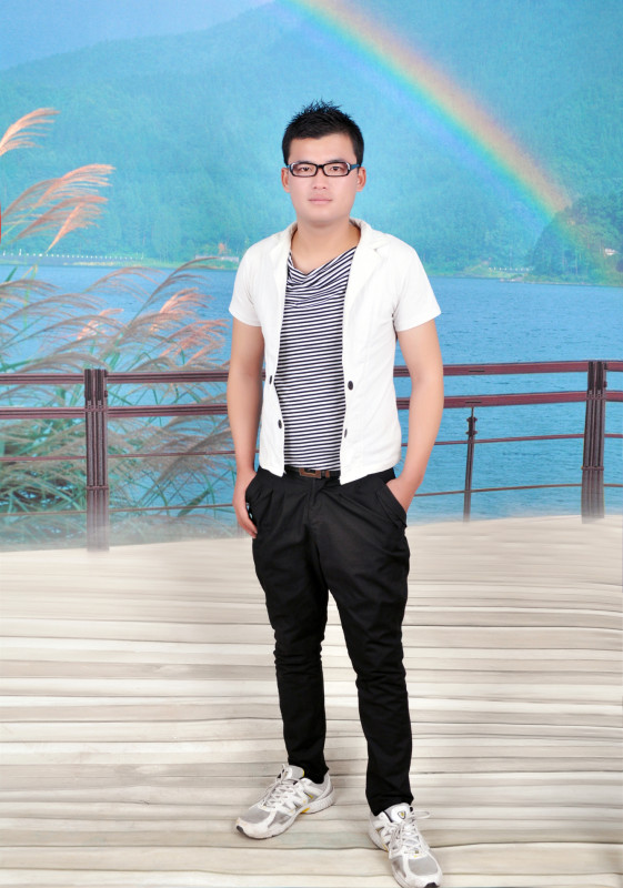 成熟稳重大男??