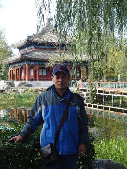 快樂(lè)的，林峰？