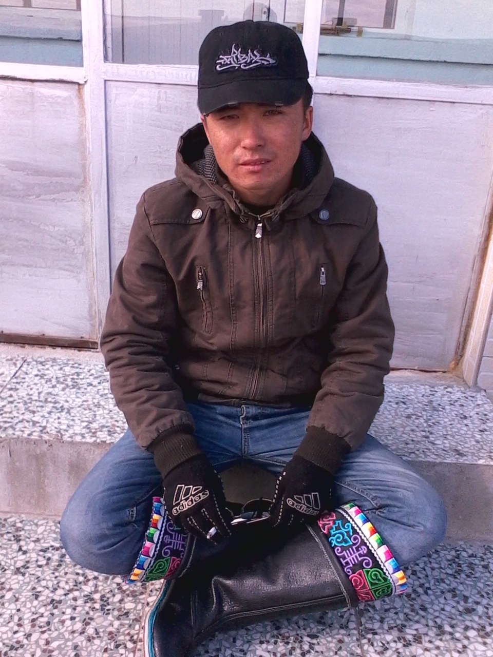 哈斯?fàn)柕?></a></div> <div   id=