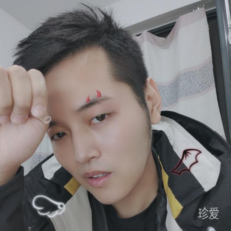 李峥灏