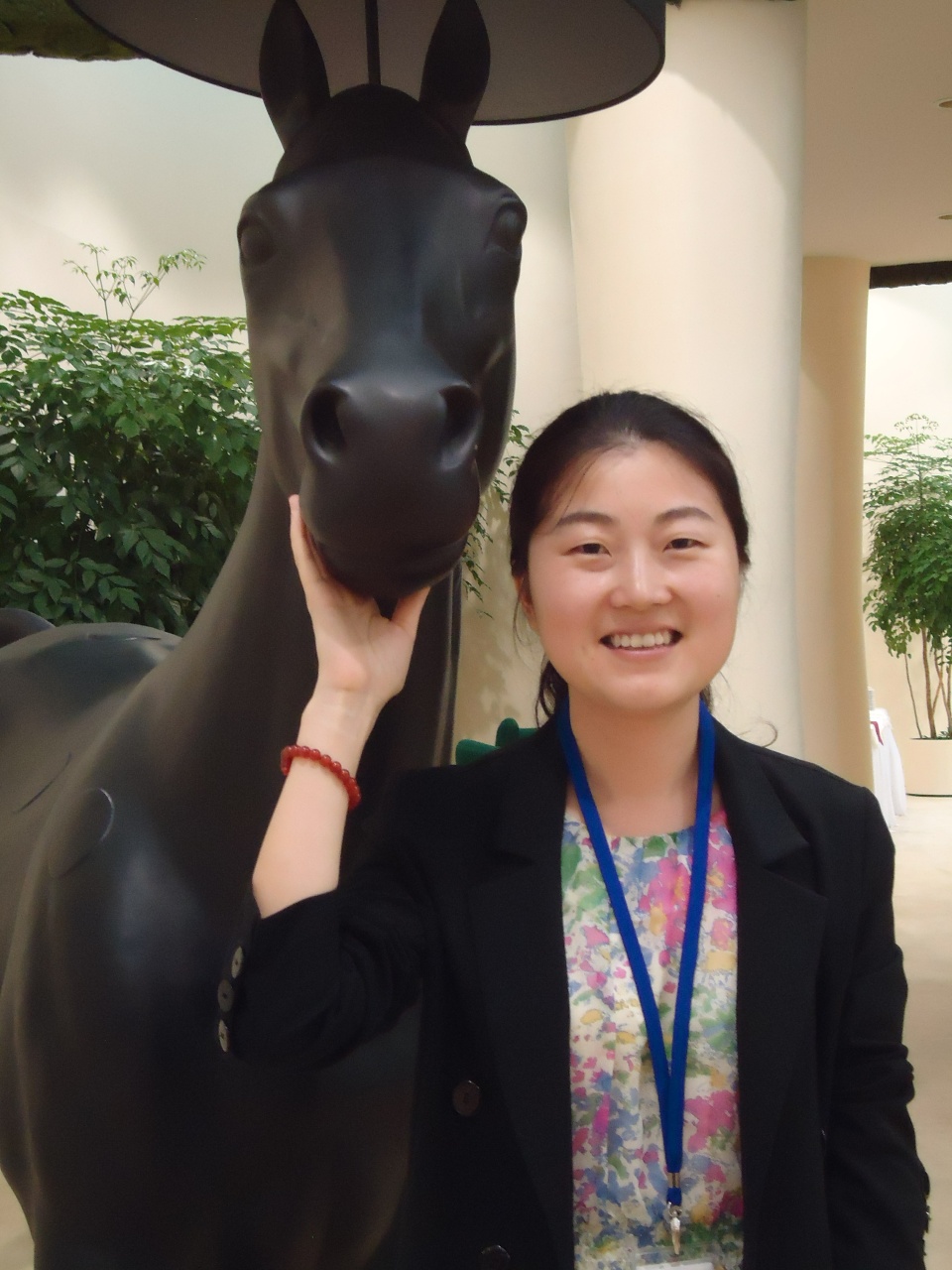 每杯咖啡都在等一个人