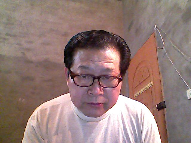 龙冠亚飞