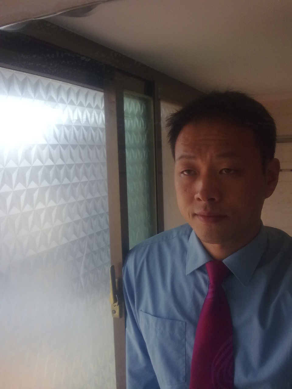 城市里的贾宝??