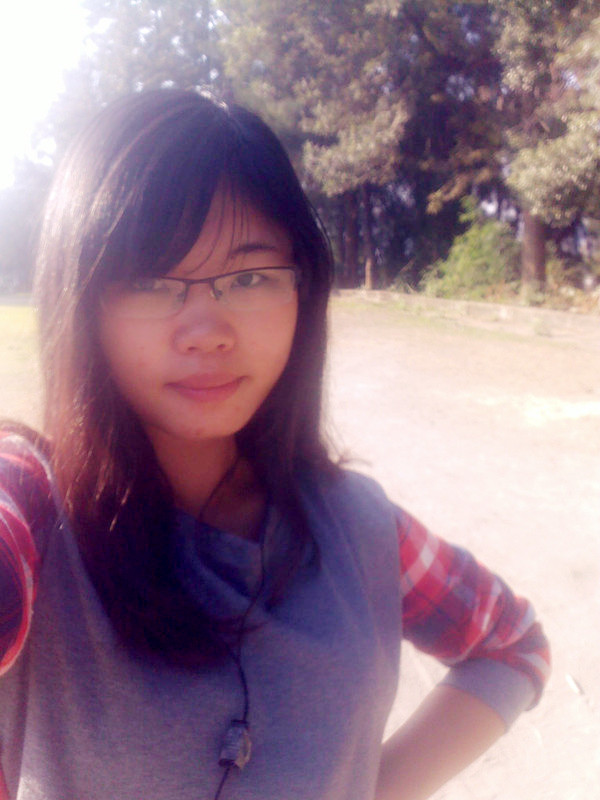 看似畫筆，樹??