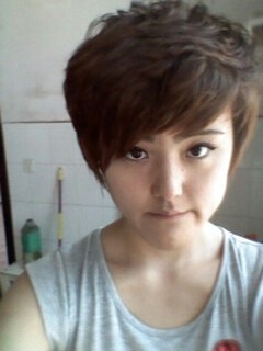 凉薄、轻叹世间多??