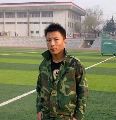 ミ男人??要扛起一??