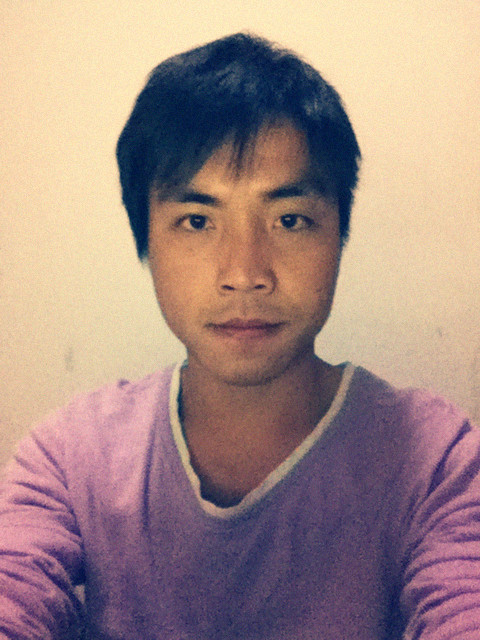 逆著光觸摸陽??