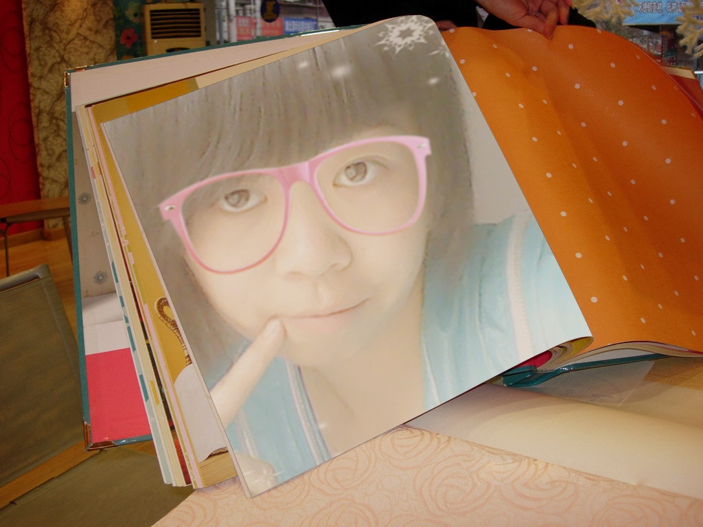 巧笑嫣然、小葉