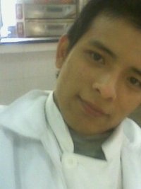 烟刺痛了眼伤了心