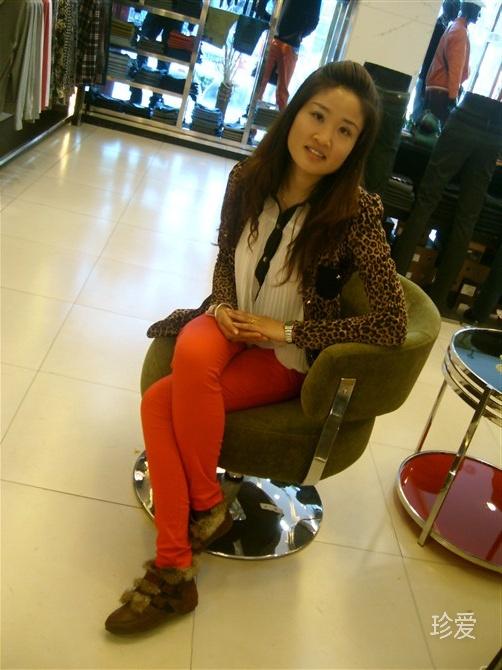 搖曳盛開(kāi)的花