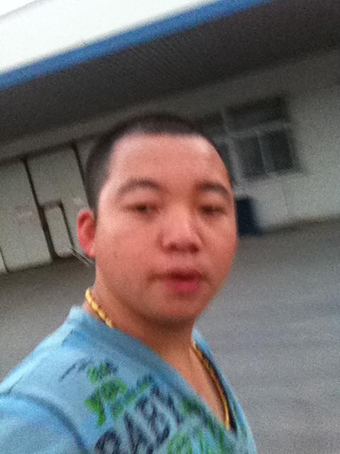 阳光男孩