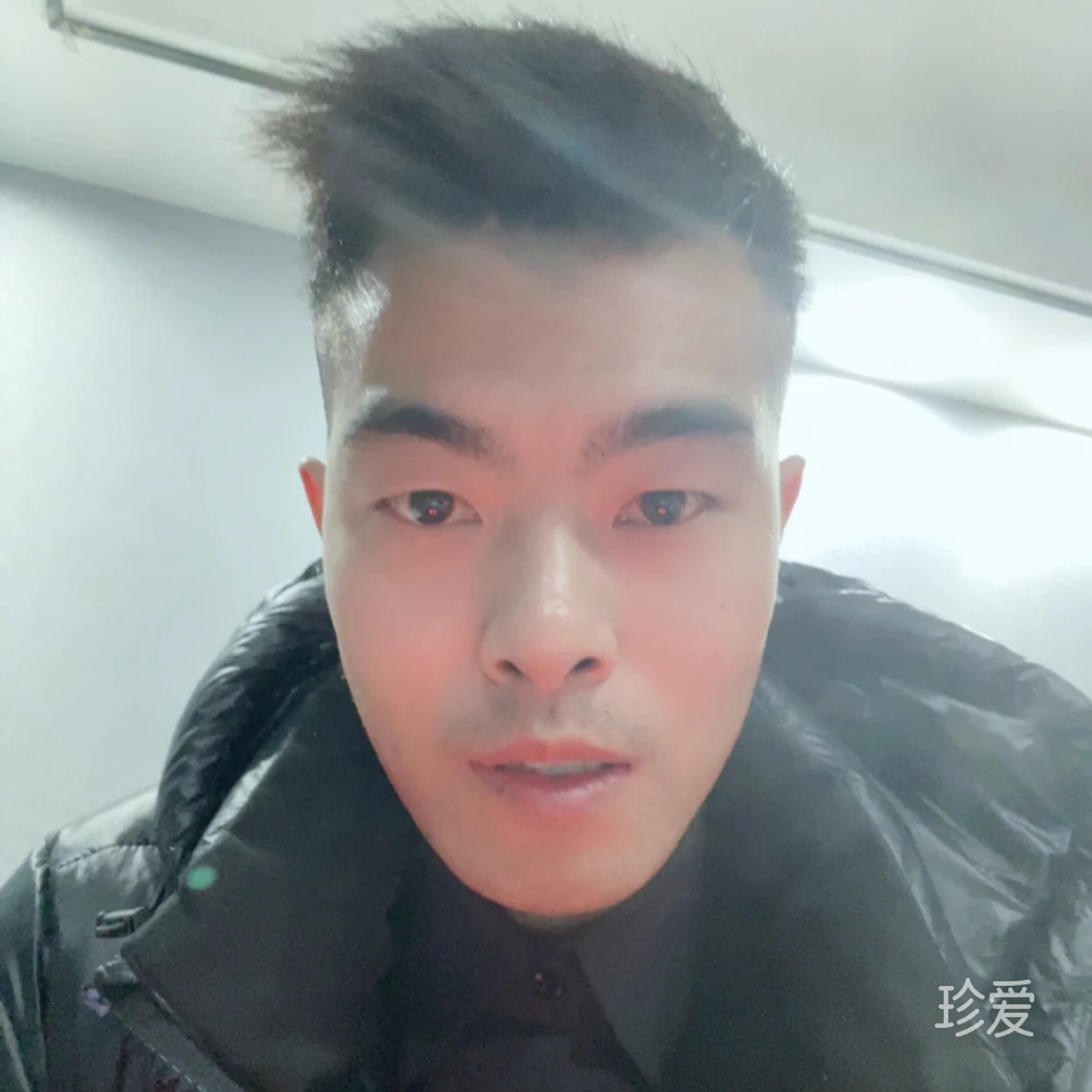 我好像在哪見過你