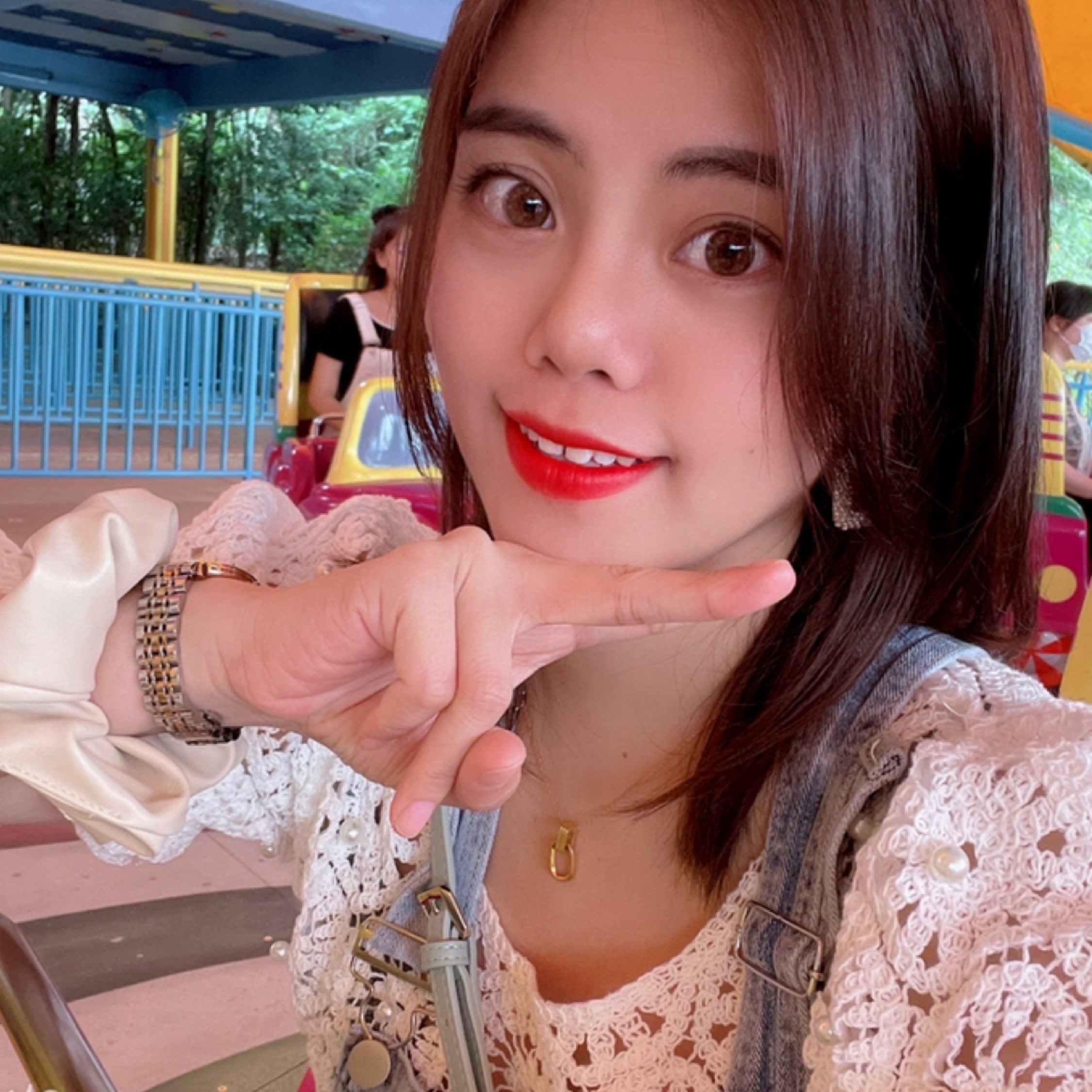 貝塔愛(ài)吃魚(yú)