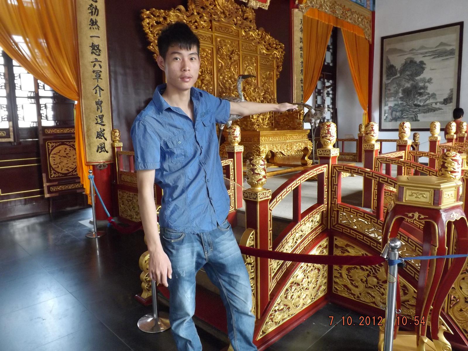 谁的青春不迷茫