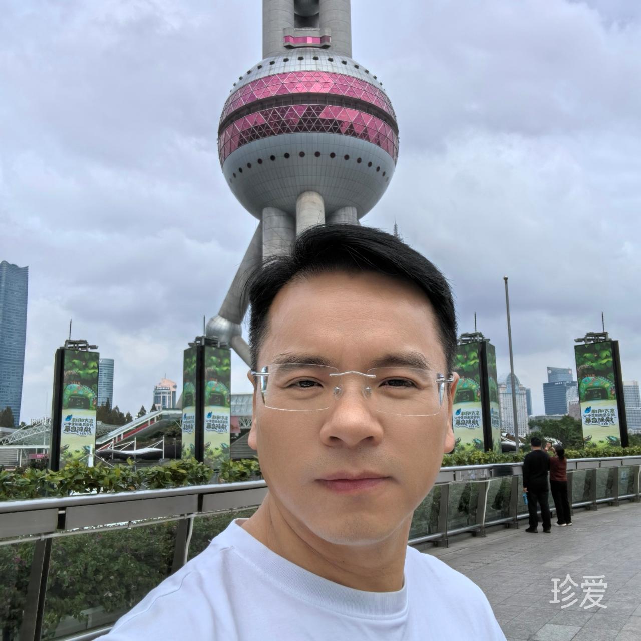 小哈