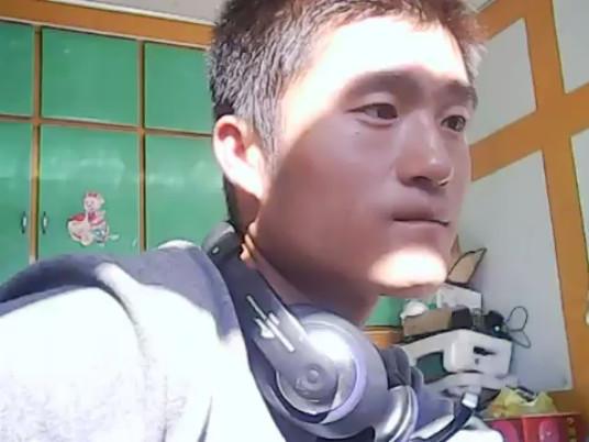 會(huì)員64176674