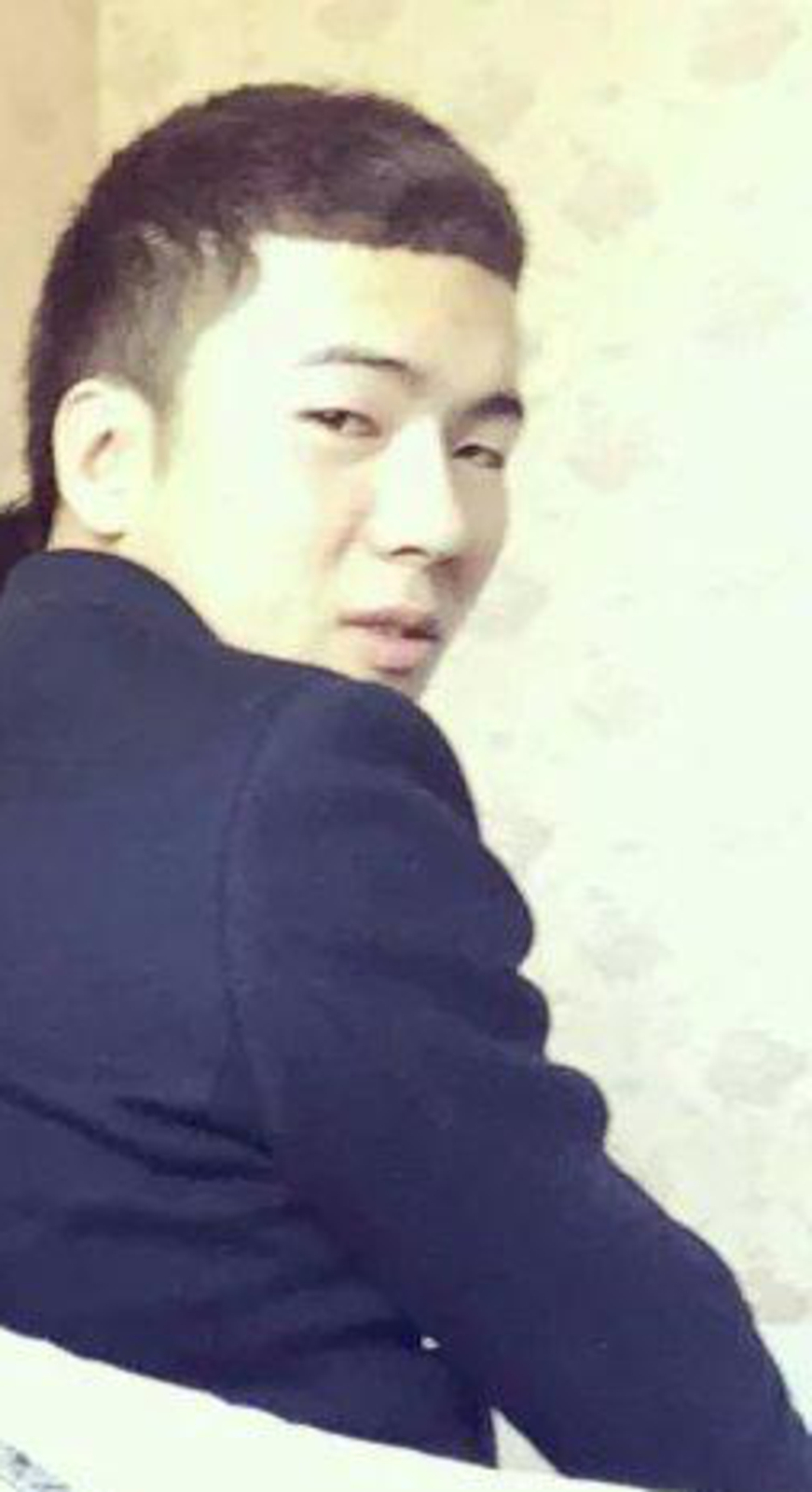 靠臉吃飯的大頭