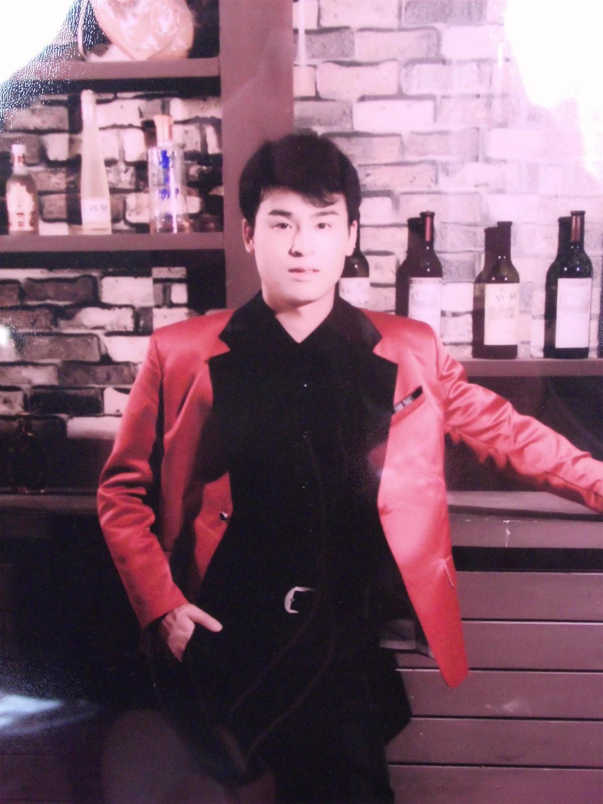 共醉紅塵情緣夢