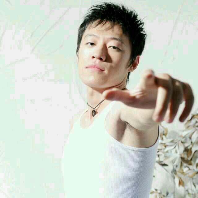 大嗓門的烏青塊