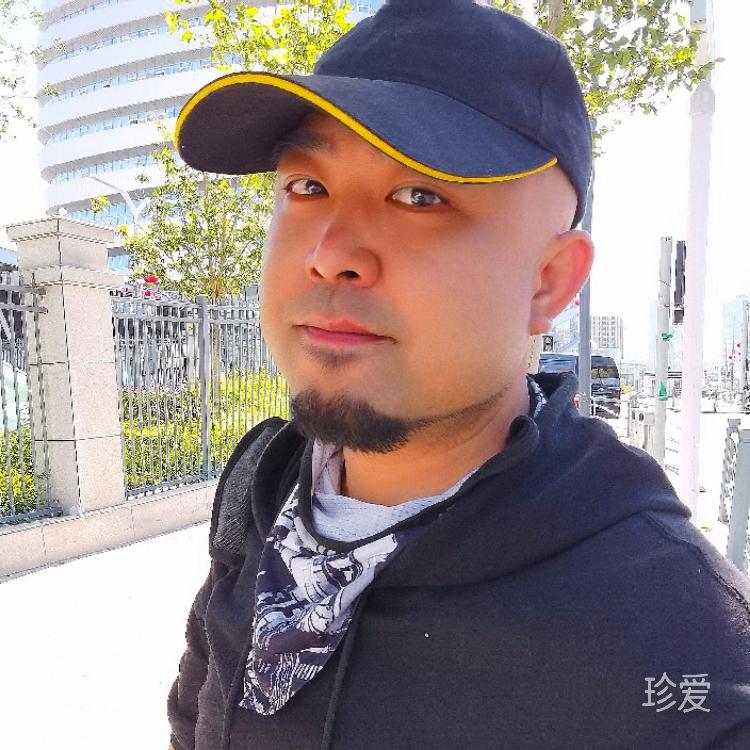 皺著眉頭也溫柔