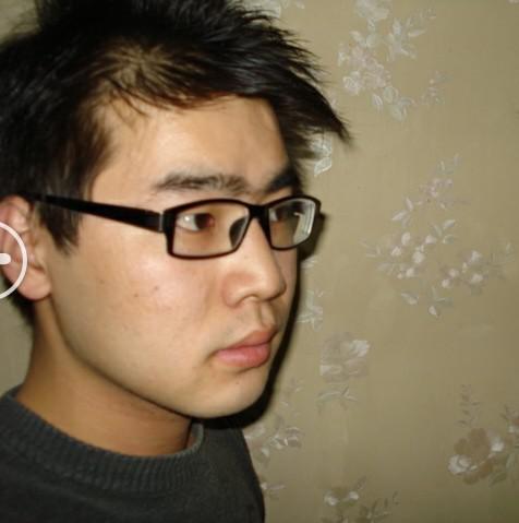 嘴角上扬的幸福